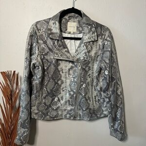 Thread & Supply Faux Leather Snakeskin Jacket Size M